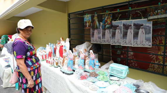 Merchandises for the Papal visit in Myanmar